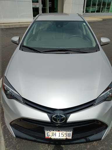 Toyota Dealer «Summit Toyota of Akron», reviews and photos, 1535 Vernon Odom Blvd, Akron, OH 44320, USA