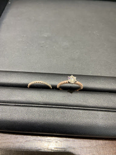 Jewelry Store «The Jewelry Exchange», reviews and photos, 100 W Airport Fwy, Irving, TX 75062, USA