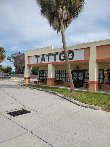 Explore dog groomer tattoo ideas, creative tattoo ideas in Saint Petersburg, available at Lucky You Tattoo