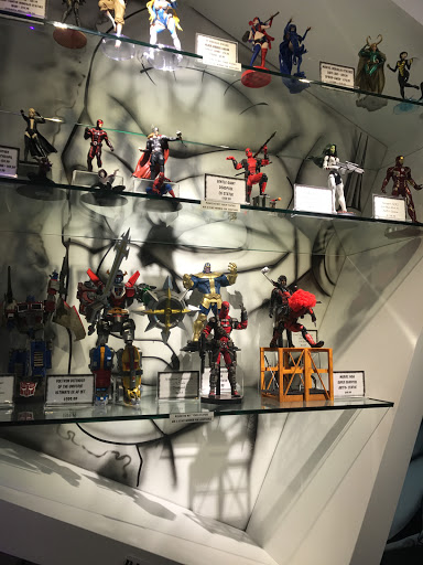 Comic Book Store «Lauderdale Comics», reviews and photos, 1929 S Federal Hwy, Fort Lauderdale, FL 33316, USA