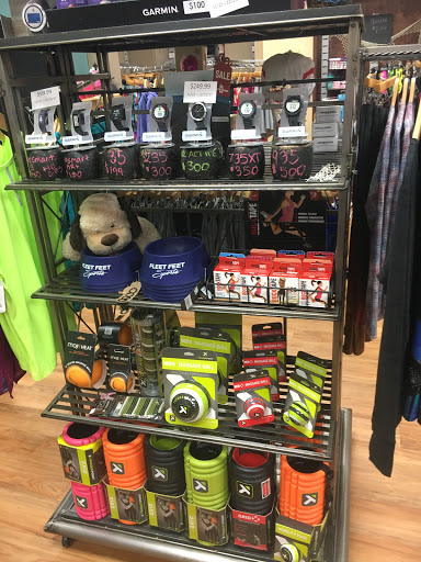 Sportswear Store «Fleet Feet Sports», reviews and photos, 4001 Virginia Beach Blvd # 139, Virginia Beach, VA 23452, USA