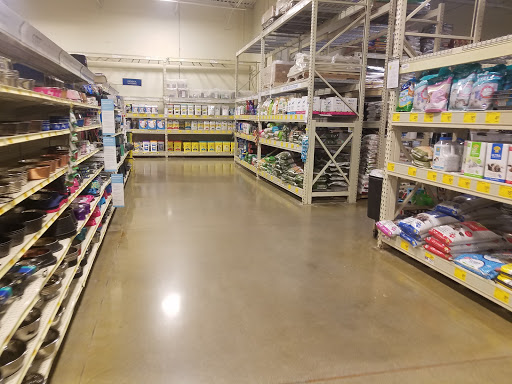 Pet Supply Store «PetSmart», reviews and photos, 17677 Haggerty Rd, Northville, MI 48168, USA