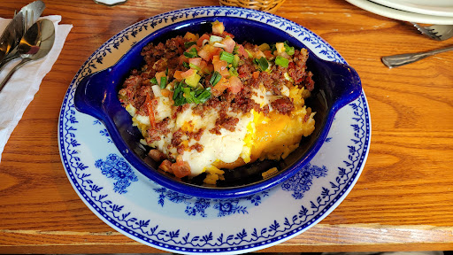 American Restaurant «Cracker Barrel Old Country Store», reviews and photos, 550 Co Rd 117, Buda, TX 78610, USA