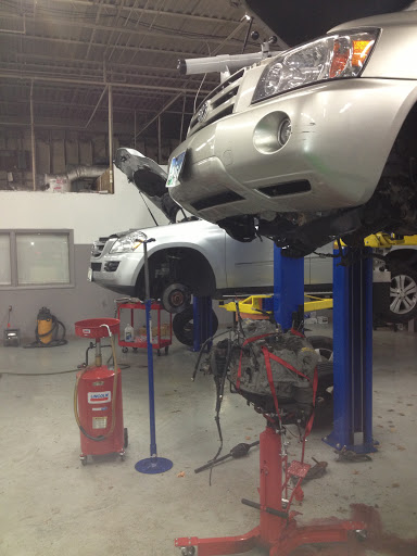 Auto Repair Shop «XDealerTechs», reviews and photos, 6465 Dobbin Center Way, Columbia, MD 21045, USA
