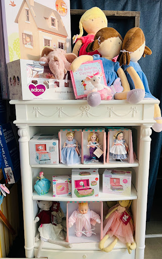 Toy Store «Engine Ear Toys», reviews and photos, 879 Newport Center Dr, Newport Beach, CA 92660, USA