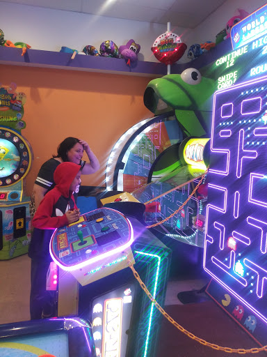 Bowling Alley «Lakewood Lanes», reviews and photos, 694 Lakewood Rd, Waterbury, CT 06704, USA