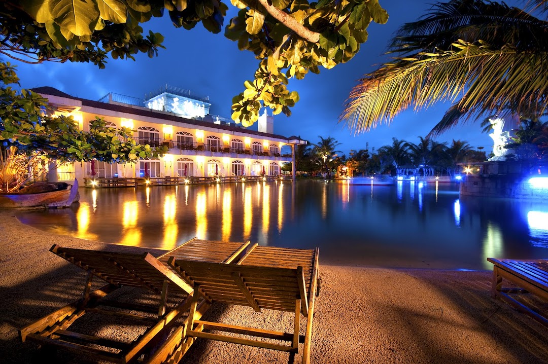 墾丁天鵝湖湖畔別墅飯店 Swan Lake Villa Resort Hotel