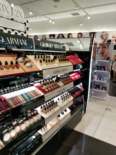 Cosmetics Store «SEPHORA», reviews and photos, 3200 N Sepulveda Blvd, Manhattan Beach, CA 90266, USA