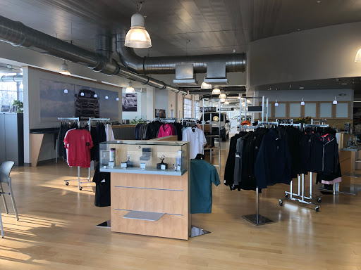 Mercedes Benz Dealer «Mercedes-Benz of Lancaster», reviews and photos, 5100 Main St, East Petersburg, PA 17520, USA