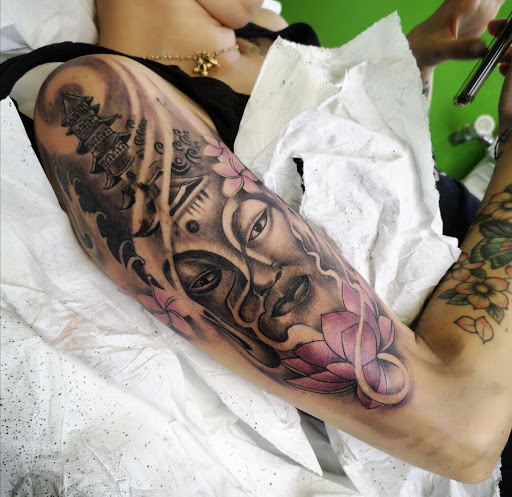 Max Avalon Tattoo