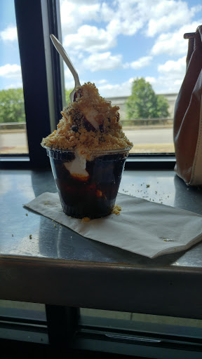 Ice Cream Shop «Cow Tipping Creamery», reviews and photos, 4715 S Lamar Blvd, Austin, TX 78745, USA