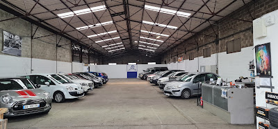 B. CENTRE AUTOMOBILE Staff Auto à Vierzon