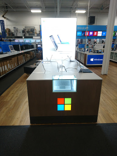 Electronics Store «Best Buy», reviews and photos, 499 Sunrise Hwy North Service Rd, Patchogue, NY 11772, USA