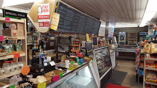 Convenience Store «Mill Pond Country Store», reviews and photos, 220 East St, Stafford Springs, CT 06076, USA