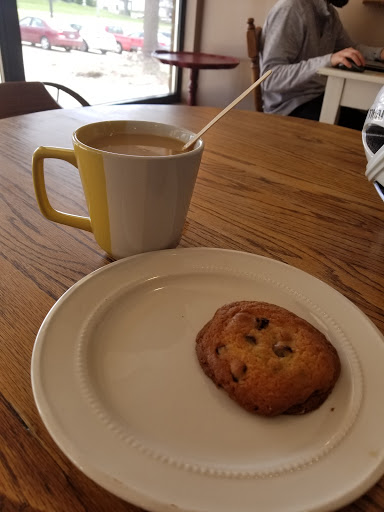 Coffee Shop «Morning Owl Coffeehouse», reviews and photos, 297 N Main St #10, Munroe Falls, OH 44262, USA