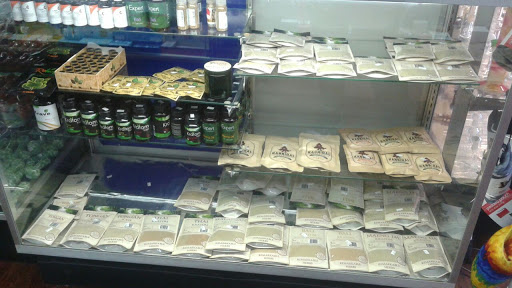 Tobacco Shop «Tobacco &more smoke & vape shop», reviews and photos, 11924 Seminole Blvd, Largo, FL 33778, USA