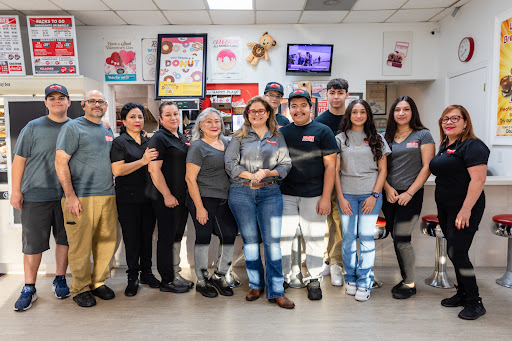 Donut Shop «Dough In The Box», reviews and photos, 3184 Austell Rd SW, Marietta, GA 30008, USA