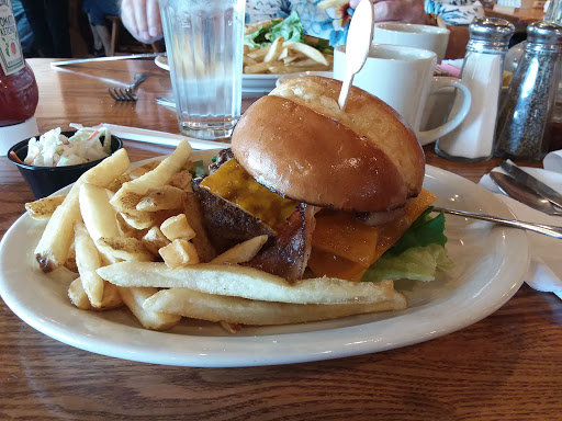 American Restaurant «Cracker Barrel Old Country Store», reviews and photos, 16853 N Marketplace Blvd, Nampa, ID 83687, USA