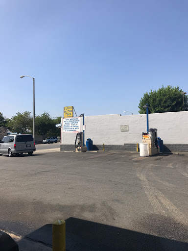 Car Wash «Good Tyme Car Wash», reviews and photos, 475 E Mission Blvd, Pomona, CA 91766, USA