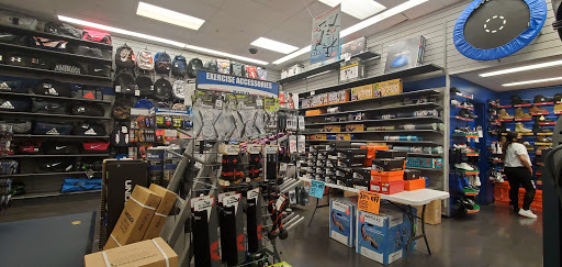 Sporting Goods Store «Big 5 Sporting Goods», reviews and photos, 1401 E 120th Ave, Thornton, CO 80233, USA