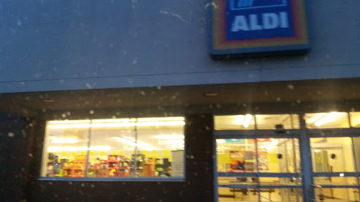 Supermarket «ALDI», reviews and photos, 405 American Rd, Nashville, TN 37209, USA