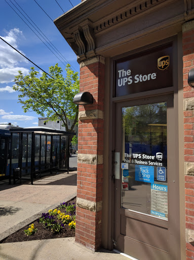 Shipping and Mailing Service «The UPS Store», reviews and photos, 33 Dixwell Ave, New Haven, CT 06511, USA