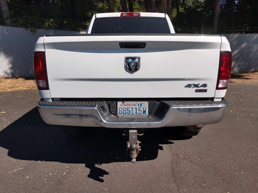 Auto Body Shop «OLYMPIA COLLISION AUTO, COACH, MARINE REPAIR CENTER», reviews and photos, 415 S Bay Rd NE, Olympia, WA 98506, USA