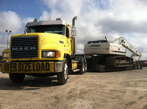 Interstate Heavy Duty Towing & Semi Truck Towing Service image 6