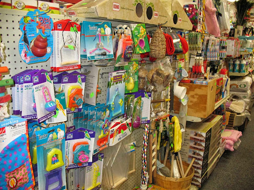 Pet Supply Store «Pet Supply Outlet», reviews and photos, 258 Blanchard Rd, Belmont, MA 02478, USA