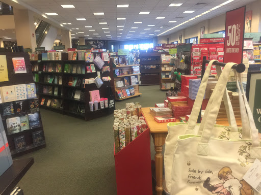 Book Store «Barnes & Noble Booksellers Sugarhouse», reviews and photos, 1104 E 2100 S, Salt Lake City, UT 84106, USA