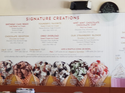 Ice Cream Shop «Cold Stone Creamery», reviews and photos, 25 Mamaroneck Ave, White Plains, NY 10601, USA