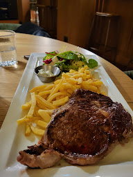 Photo n°6 de Romy à Saint-Laurent-du-Var ()