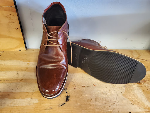 Shoe Repair Shop «Gus & Co Shoe & Luggage Repair», reviews and photos, 228 W Adams St, Jacksonville, FL 32202, USA