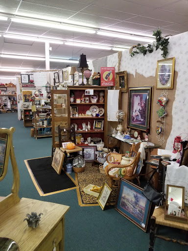 Antique Store «Treasures At Century Plaza», reviews and photos, 3702 Century Dr, Fort Smith, AR 72903, USA