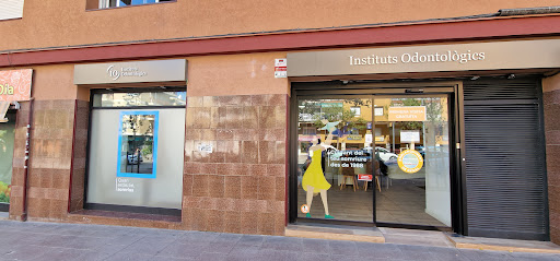 Instituts Odontològics - Clínica Dental Barberà en Barberà del Vallès, Barcelona