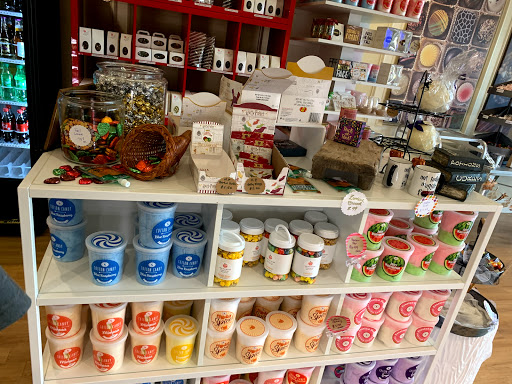 Chocolate Shop «Apple Tree Chocolate», reviews and photos, 754 Asp Ave, Norman, OK 73069, USA