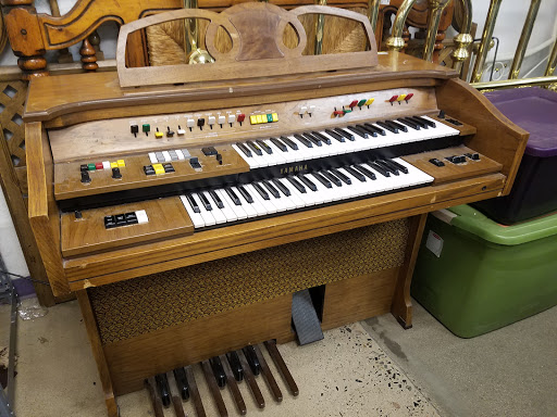 Clothing Store «Iron Springs Goodwill Retail Store & Donation Center», reviews and photos