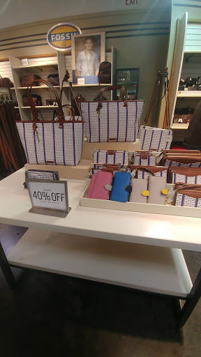 Watch Store «Fossil Outlet Store», reviews and photos, 5113 Factory Shops Blvd #913, Ellenton, FL 34222, USA