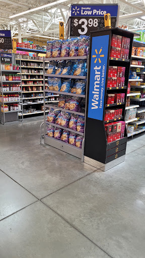 Department Store «Walmart Supercenter», reviews and photos, 3390 N Hwy 67, Florissant, MO 63033, USA