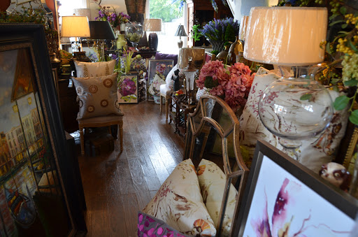 Florist «Lively Florist Shop», reviews and photos, 610 Hatcher Ln, Columbia, TN 38401, USA