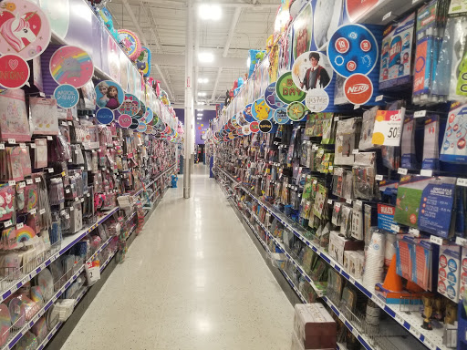 Consignment Shop «Lucky Star Consignment Clothing», reviews and photos, 3276 NW Plaza Rd, Silverdale, WA 98383, USA