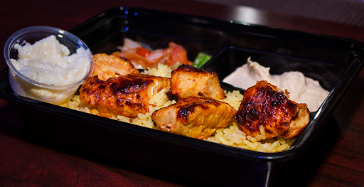 Hookah Bar «PLEASURE NIGHTCLUB & HOOKAH LOUNGE», reviews and photos, 5665 N Blackstone Ave #110, Fresno, CA 93710, USA