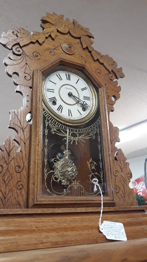 Antique Store «Too Much Stuff Quality Second Hand Treasures», reviews and photos, 1151 Grass Valley Hwy, Auburn, CA 95603, USA