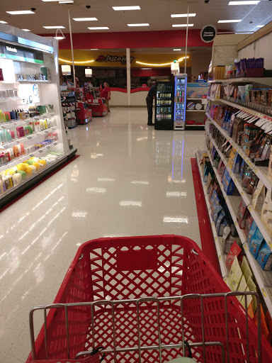 Department Store «Target», reviews and photos, 750 S Randall Rd, Algonquin, IL 60102, USA