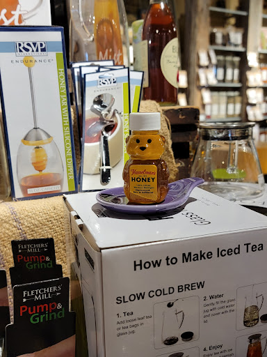 Shopping Mall «Kerrytown Market & Shops», reviews and photos, 407 N 5th Ave, Ann Arbor, MI 48104, USA