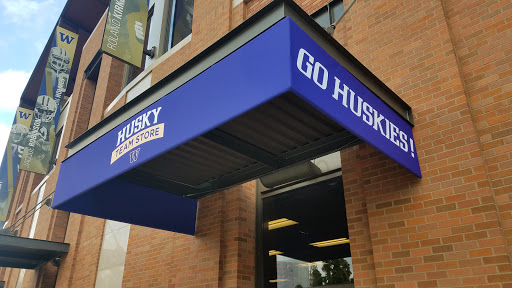 Sportswear Store «Husky Team Shop», reviews and photos, 3870 Montlake Blvd NE, Seattle, WA 98195, USA