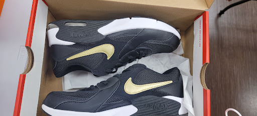 Shoe Store «Famous Footwear», reviews and photos, 1515 US-22 #42, Watchung, NJ 07069, USA