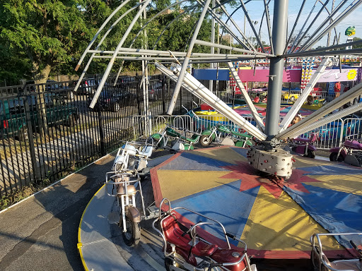 Amusement Park «Adventurers Amusement Park», reviews and photos, 1824 Shore Pkwy, Brooklyn, NY 11214, USA