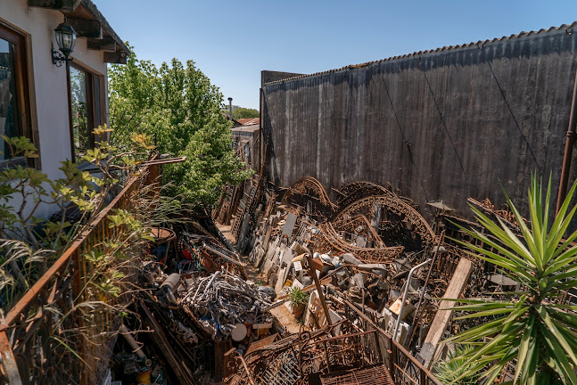 Oddone Zunino | Demoliciones - Excavaciones - Venta de materiales reciclados - Floristería