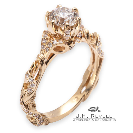 Jewelry Store «Revell Jewelers», reviews and photos, 904 Middle Rd, Bettendorf, IA 52722, USA